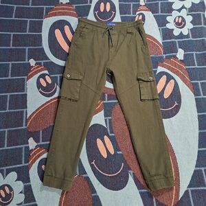 🌈 OLIVE GREEN CARGO JOGGERS NWOT-34
